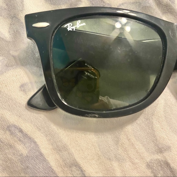 Authentic Ray-Ban Wayfarers - Picture 6 of 9